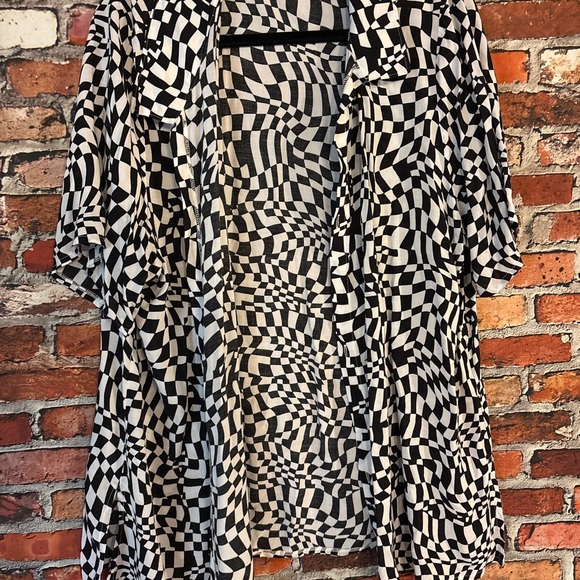 Wild Fable Checkered Button Down Shirt - Picture 1 of 3